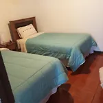 Amplio Alojamiento Vacacional Ubicado A 500 Metros De La Plaza Y A 5 Minutos De La Ruta Del Vino